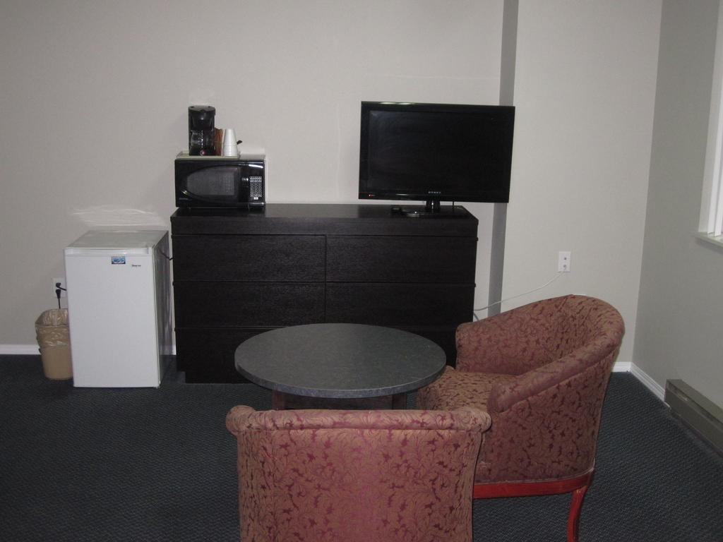 Travelodge By Wyndham Surrey Esterno foto
